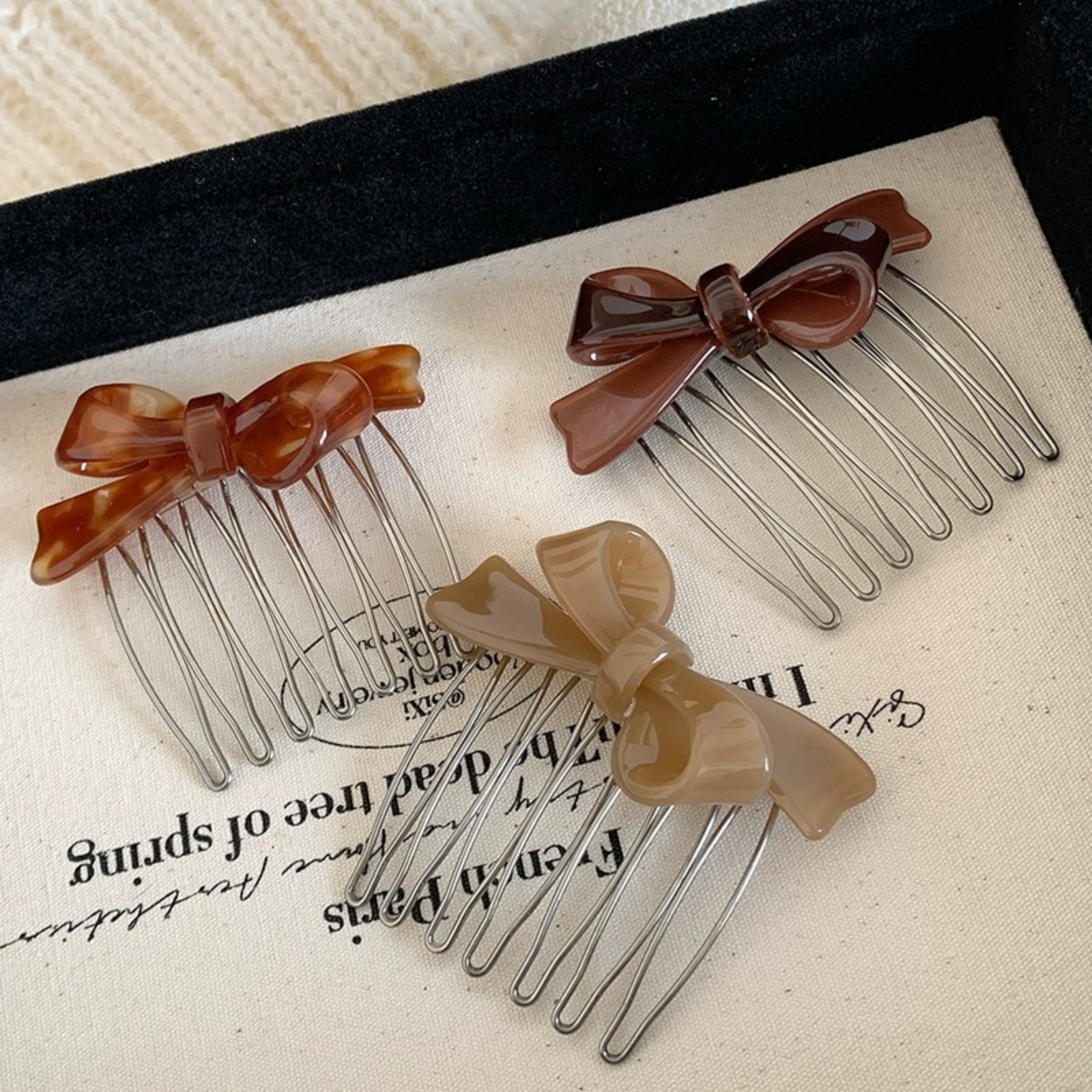 Women Accessories Wholesale - Women's Acrylic Bow Hair Combs,Elegant Hair